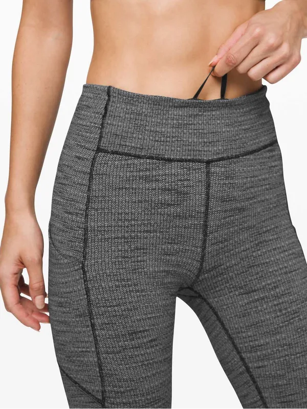 Lululemon Speed Up Tight 28" *Full-On Luxtreme size 4 - Image 5