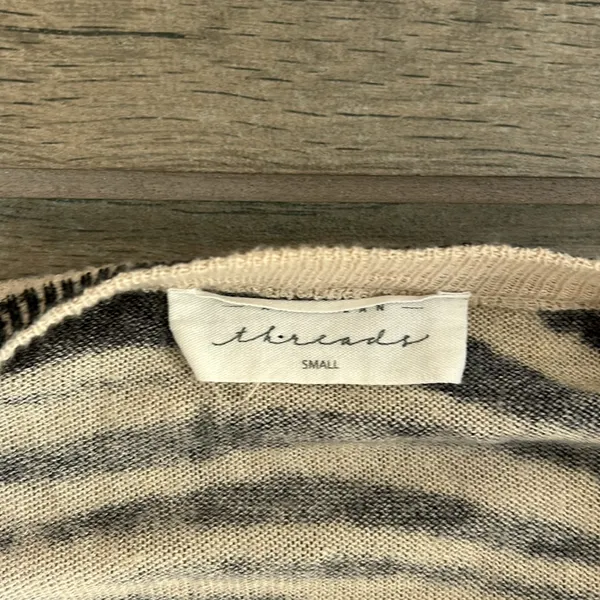 American threads zebra tie front sweater - Image 3