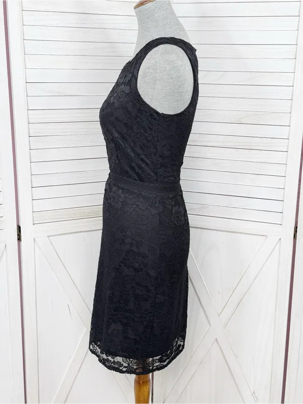 White House | Black Market Black Lace Sleeveless Sheath Dress Size 6 Party Cocktail Evening Gothic - Image 2
