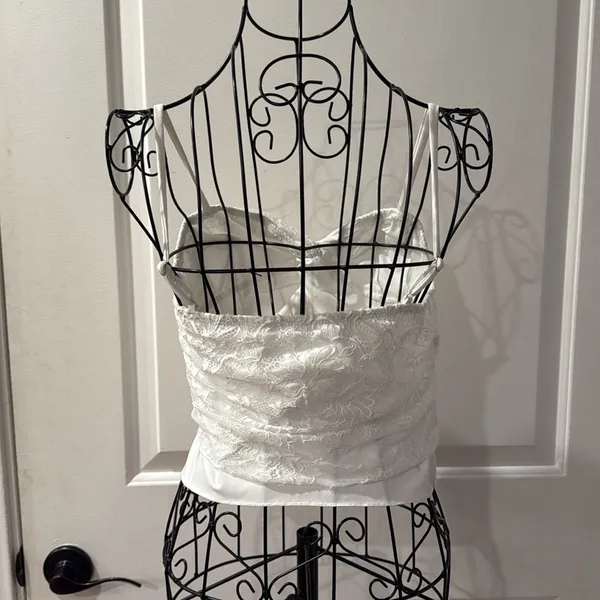 Lace trim Henley Cami from TikTok shop - Image 4