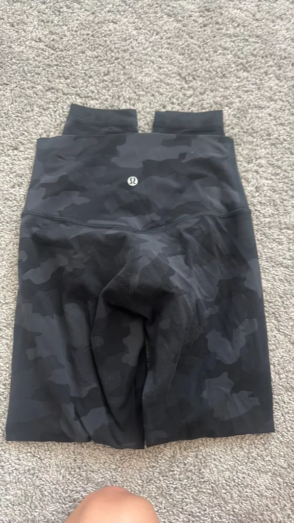 Lululemon Align Leggings - Image 4