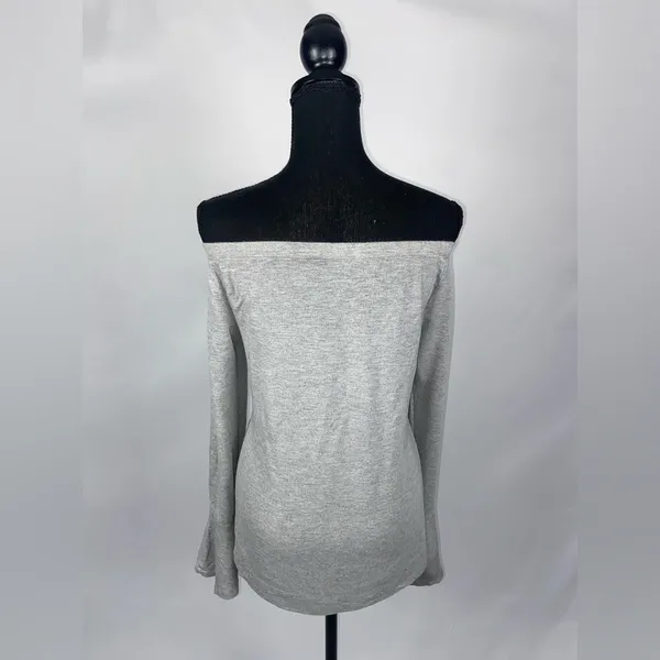 Catherine Malandrino Off the shoulder Belle sleeves Medium Gray Top blouse - Image 5
