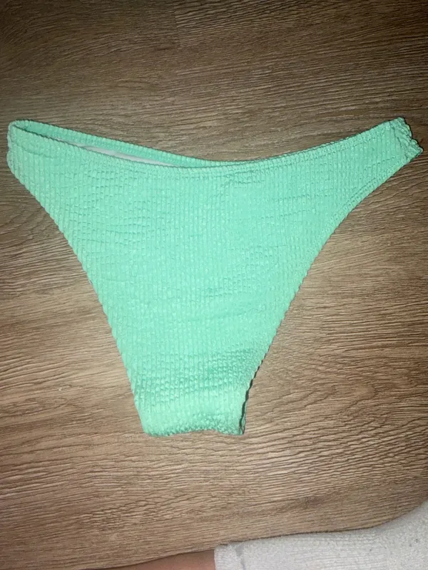 Amazon Swimsuit - Image 4