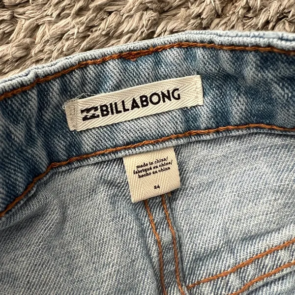 Billabong Distressed Light Blue‎ Denim Skirt - Image 7