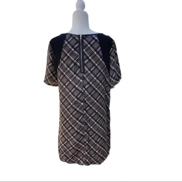 Le Lis Faux‎ Leather Trim Black and Tan plaid shift dress Size M​​​ - Image 2