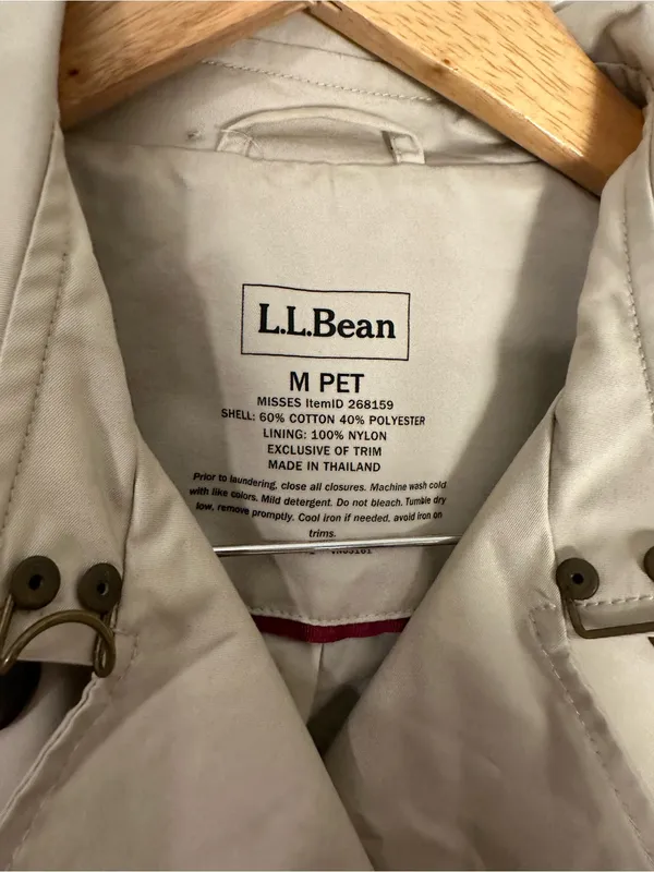 LL Bean tan trench coat medium petite Size undefined - Image 3