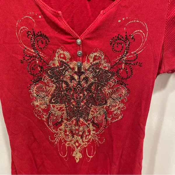 Red y2k soft baby rib bling button neck cap sleeve top Live and let live - Image 9