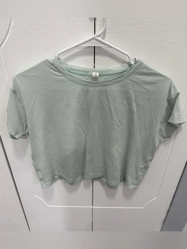 Lululemon Silver Blue Cates T-Shirt - Image 4