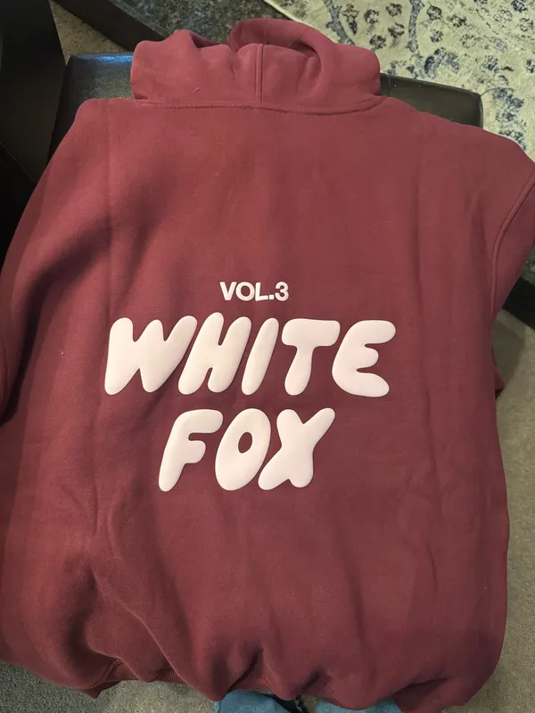 NWT white Fox xxs in red velvet - Image 2