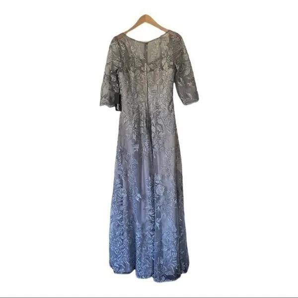 La‎ Femme Silver Embroidered Mesh A-Line Formal Gown Size 6 NWT Mother of Bride - Image 4