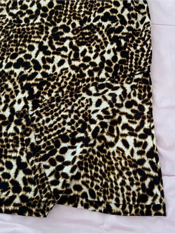 Twelfth Street by Cynthia Vincent 100% silk Leopard Print Maxi Dress, size SP - Image 8