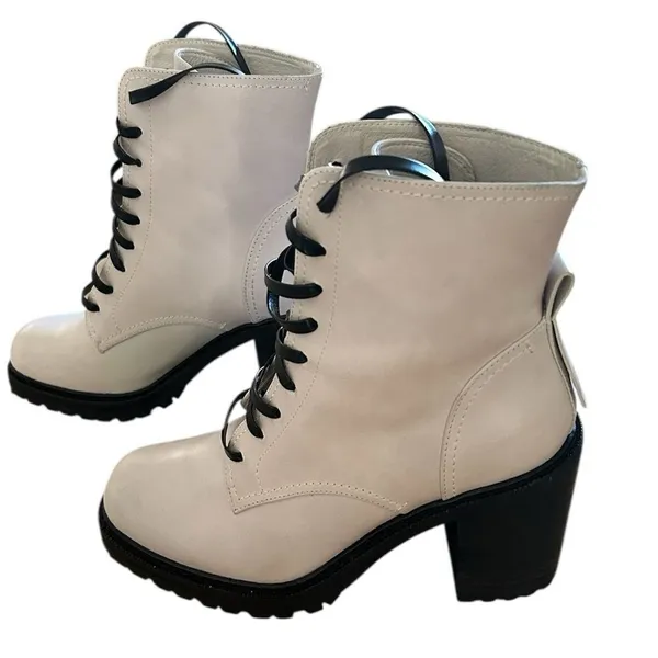 ARTISAN CRAFTED BY ZIGI Semi High Lace-Up Boots - Cream Leather, size 8, NWOT - Image 2