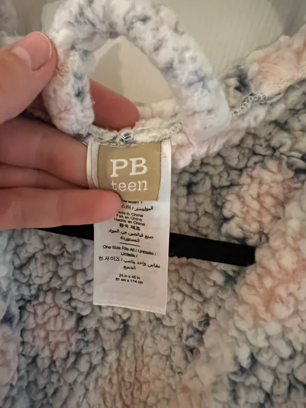 Pottery Barn Robe - Image 3