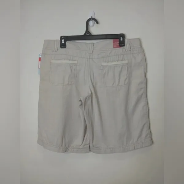 Mossimo Supply Co.‎ Beige Bermuda Shorts Size 11 / L - Image 3