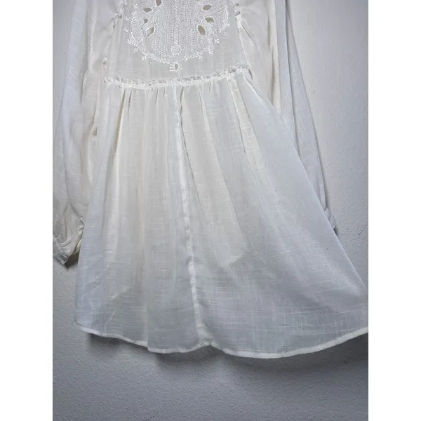 Free People Ivory Button Up High Low Tunic Embroidered Cutout Back M - Image 10