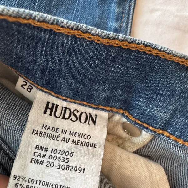 Hudson Nico Midrise Super Skinny in Rumo - Image 3