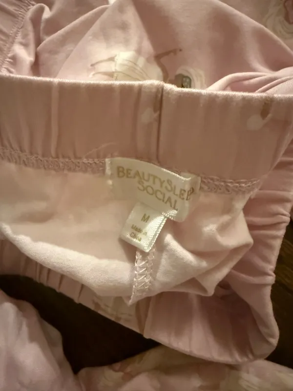 Pink Striped Patterned Long Sleeve Pajama Set Size M - Image 3