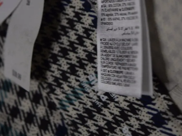 NWT Old Navy High Rise Pixie Slacks, Houndstooth Print, Size 28 - Image 10