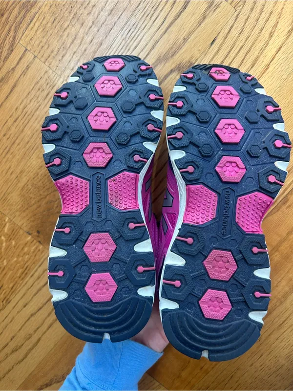 New Balance Women’sTrail Sneakers - Image 5
