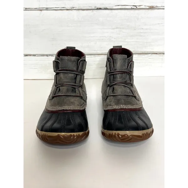 Sorel Out N About Duck Boots Shoe Size 9.5 Waterproof Gray Black Ankle Boots - Image 3