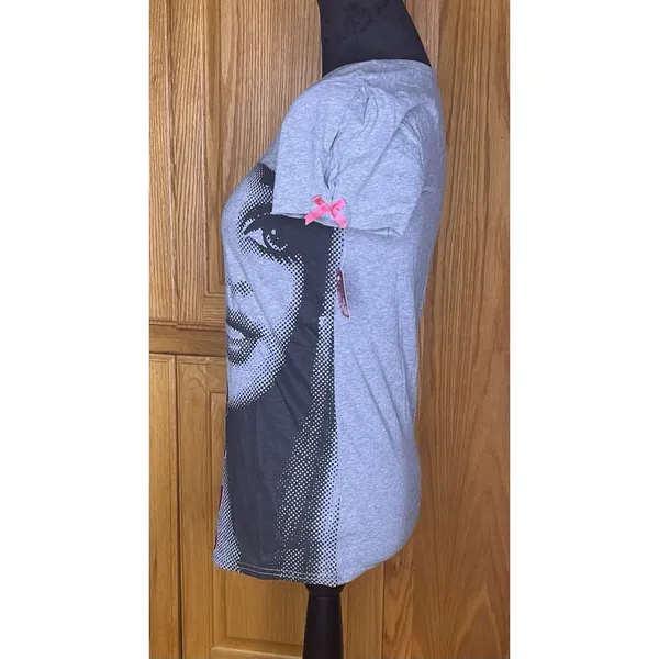 Barbie Mattel Little Doll Big Dreams Tee‎ Shirt Gray Large Juniors Slim NWT - Image 2
