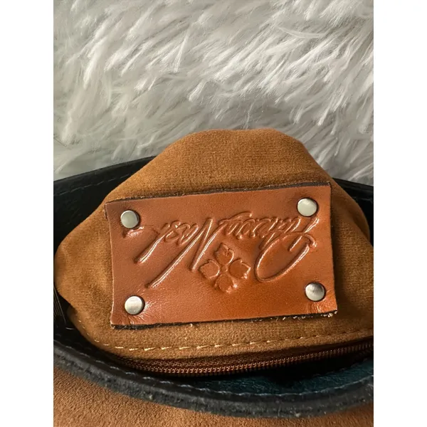 Patricia Nash Cascina‎ small leather crossbody bag - Image 8