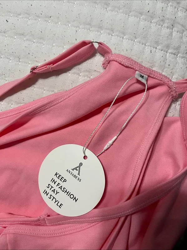 Pink Sleeveless Tank Top with Front Pockets Size M - Image 4