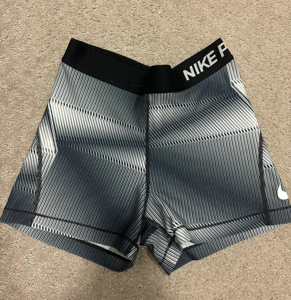Nike Pro Dri-Fit Spandex Shorts - Image 2