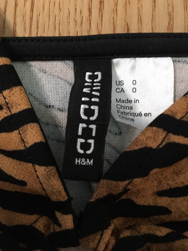 Divided New H&M Animal Print Cut Out Dress Size 0 - Image 5