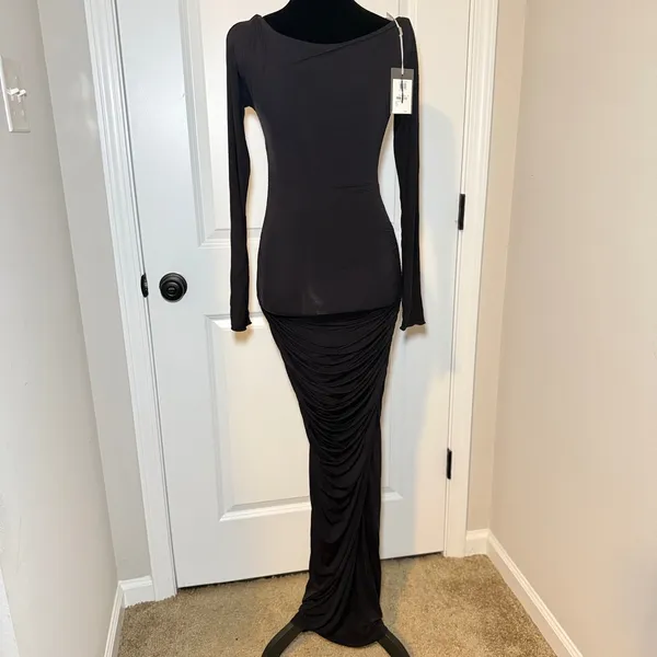 NWT Naked Wardrobe Womens Black Long Sleeve Maxi Dress Size S Glam Bodycon - Image 4