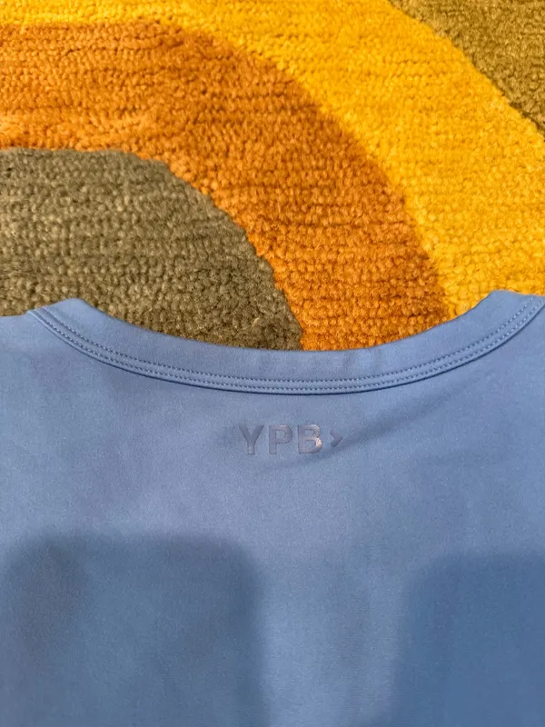 Abercrombie & Fitch YPB Sculptlux Plunge Henley Slim Tank Cropped Workout XL - Image 4