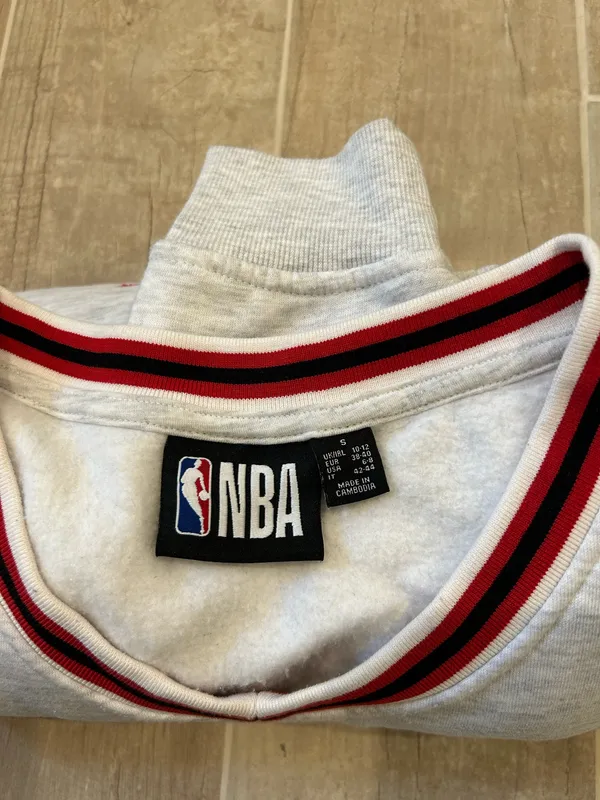 NBA Sweatshirt - Image 2