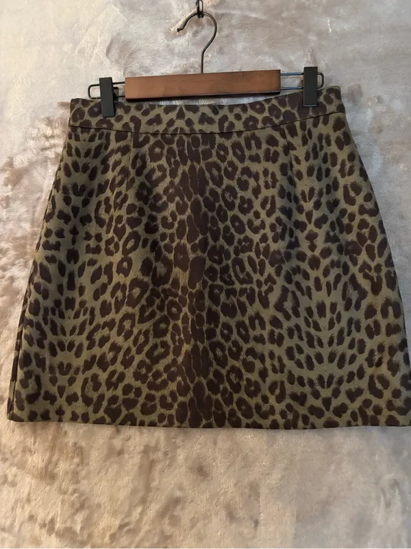 Leopard Print Faux Suede A-Line Mini Skirt Women’s Size M Black/Olive - Image 6