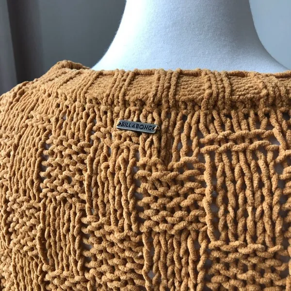 NWT Billabong Onward We Go Chenille Sweater Mustard L - Image 10