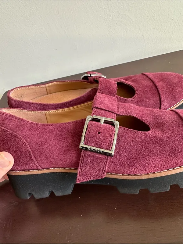 Vionic Women's Carmen T-Strap Loafer Suede Port Wine Size 6 - Image 8