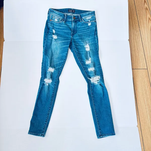 Abercrombie & Fitch Karper super skinny distressed faded blue jeans sz 00 - Image 2