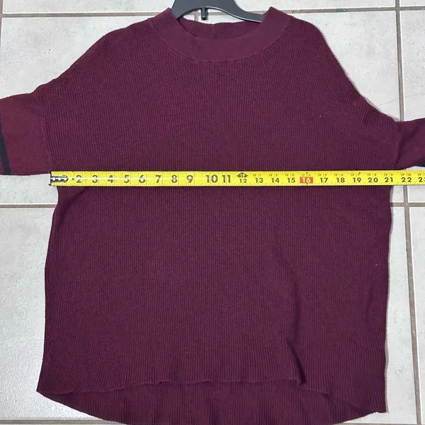 American Eagle Women Burgundy Red Jegging‎ Fit Knit Sweater size M. - Image 7