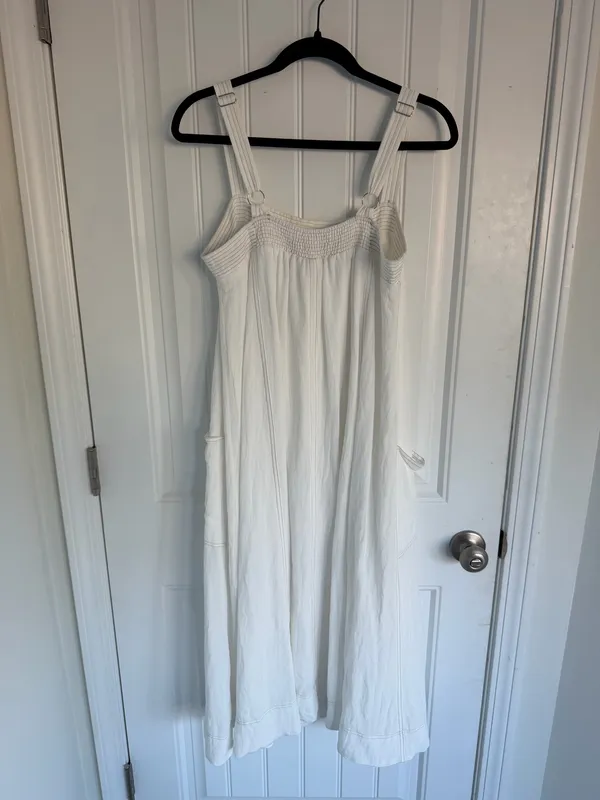 Boutique Dress Midi White - Image 2