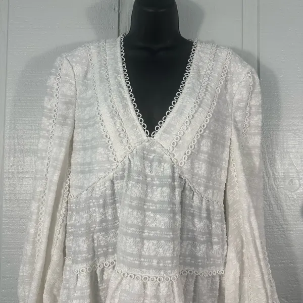 C/meo Collective Lie Awake Long Sleeve Ivory V Neck Dress Size Small EUC - Image 4