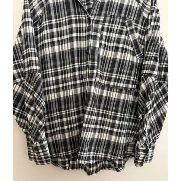 Free People We The‎ Free Indigo Skies White/Black Plaid Shirt Women's Size Small - Image 5