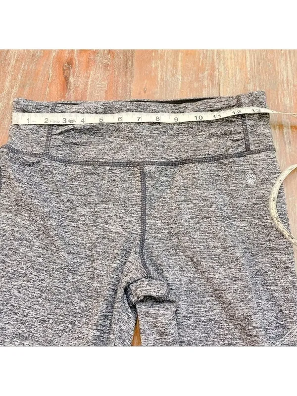 Tangerine Gray Capri Leggings Ruched Zipper Sides Small - Image 5