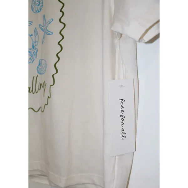 Free For All The Sea Is Calling Graphic Tee - Image 5
