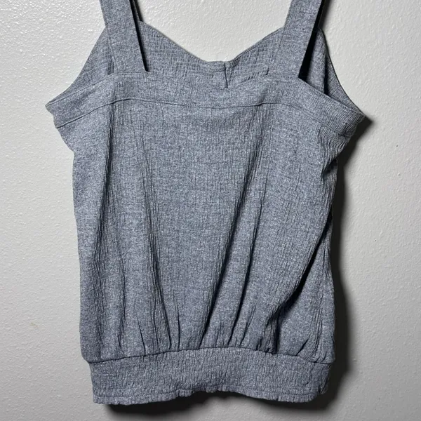 Loft Outlet Women‎ Gray Button Tank Top Size Small - Image 5