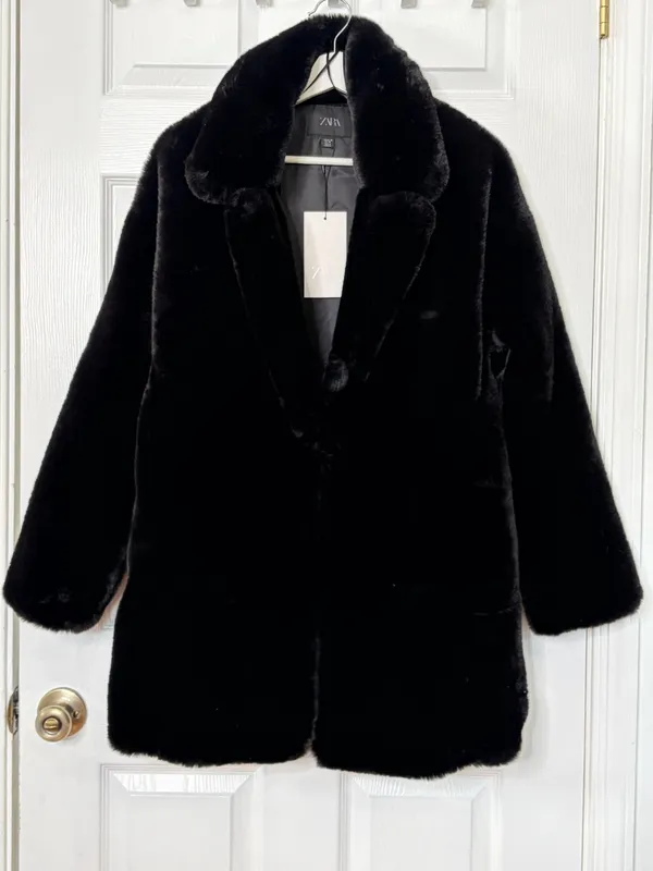 ZARA Black Faux Fur Coat Plush Glam Party Evening Quiet Luxury Statement Jacket XS - Image 2