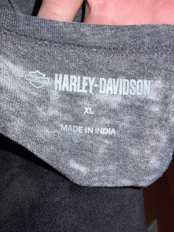 Harley-Davidson Women’s Gray Tee with Orange Eagle Graphic - Image 5