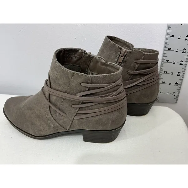 Womans Madden Girl Become Brown Full Leather Strappy Bootie Size 9 M - Image 4