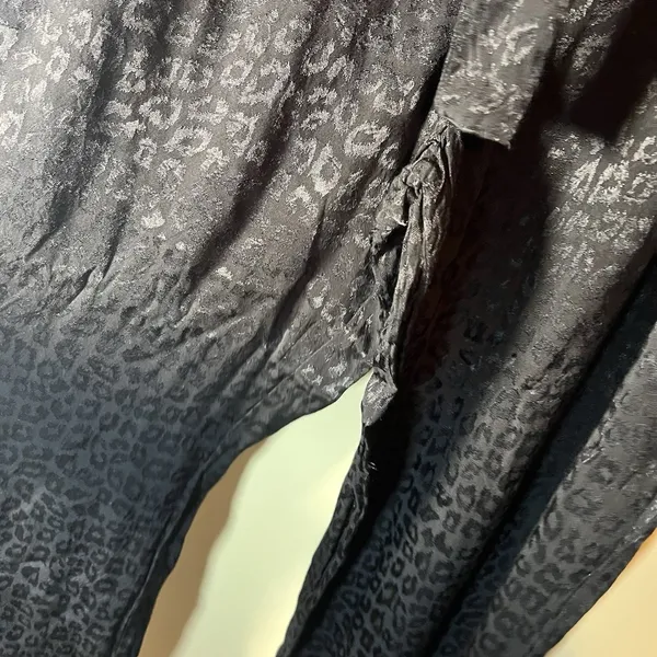 Nine West Black Leopard Print Wide Leg Pants Large - Image 3