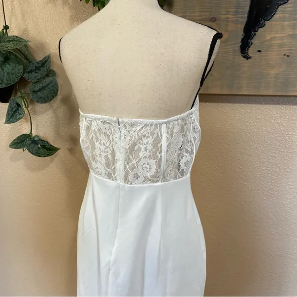 NWOT Lulus Exquisitely Sultry White Lace Strapless Bustier Midi Dress - Image 7