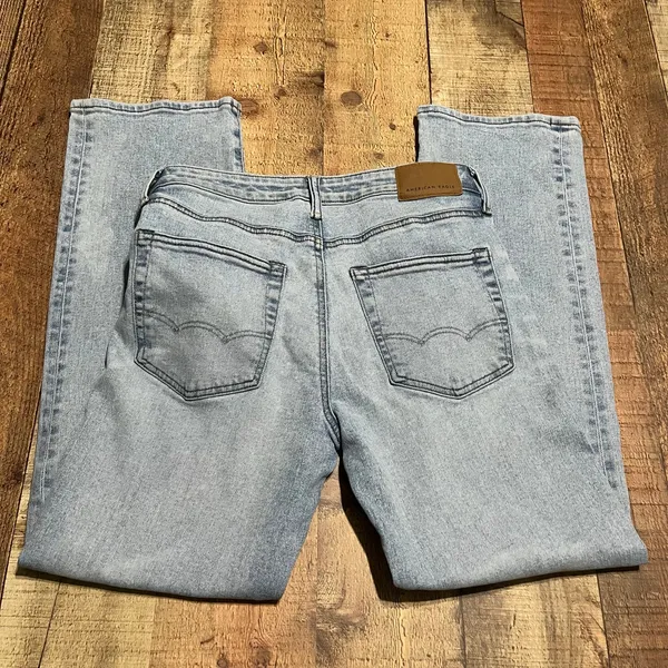 American Eagle Women's Light Wash Denim Original Bootcut Jeans Sz 28x30 Western - Image 7