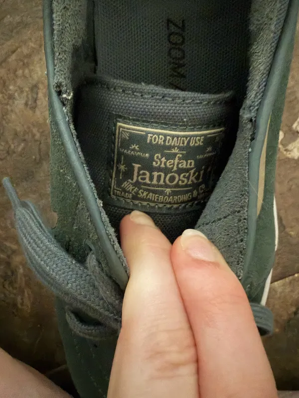 Nike Shoes - Image 4